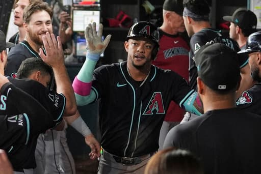 Ketel Marte’s 9th-inning homer gives D-backs 3-2 win over Rangers