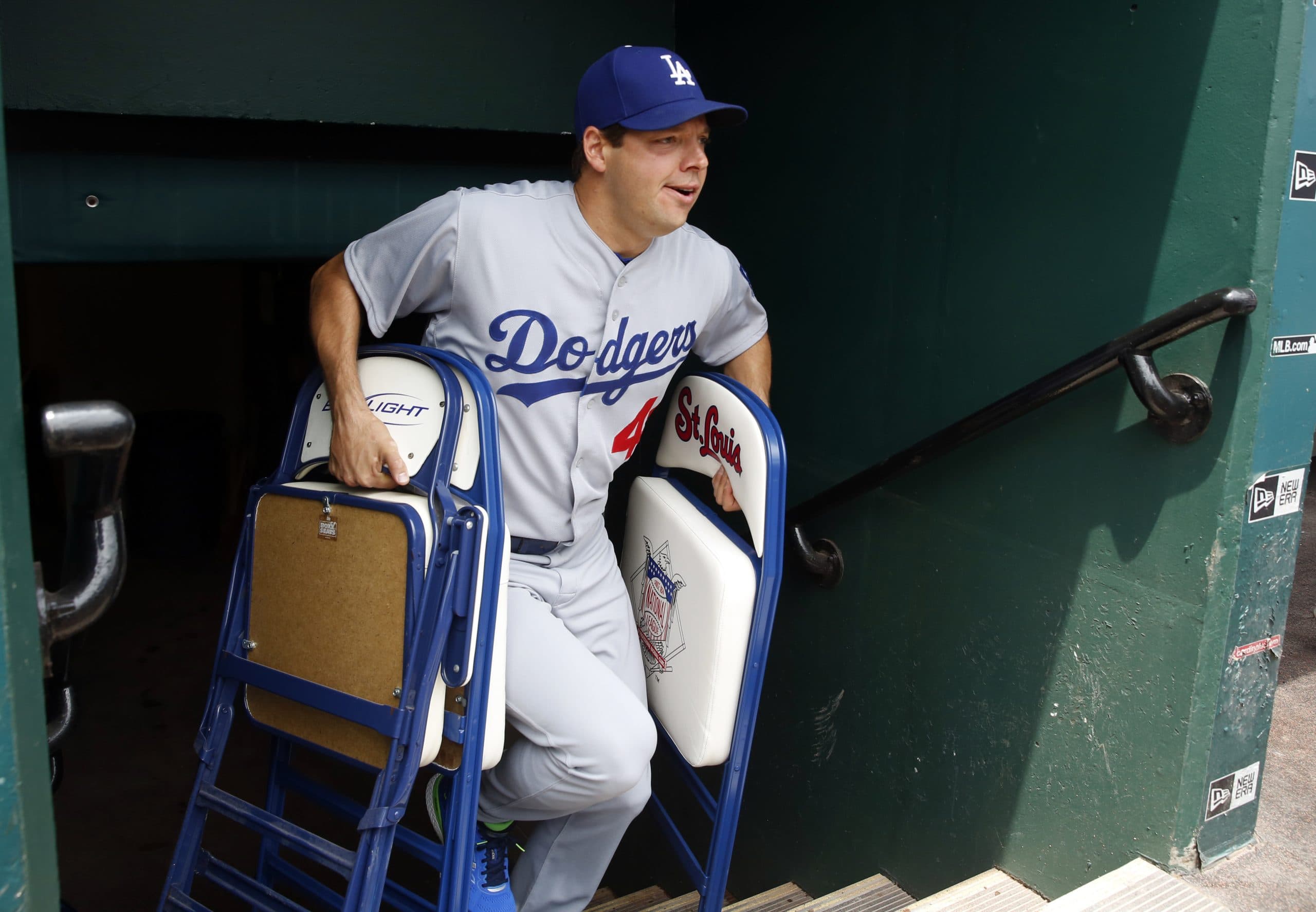 Kansas City Royals Sign Rich Hill; Could Tie Record If He Appears In MLB Game