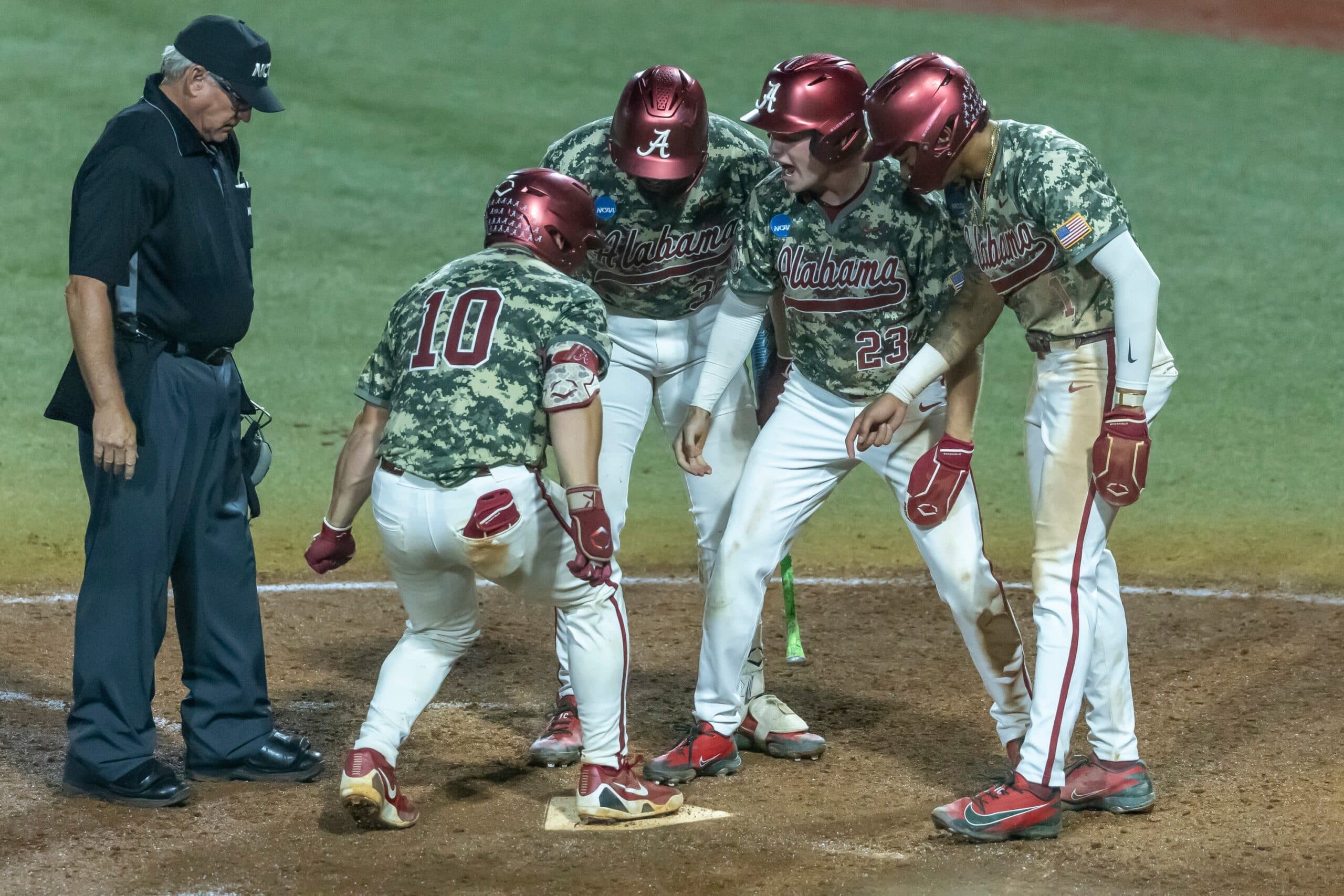 Where to Watch Monday’s NCAA Tournament Regional Finals