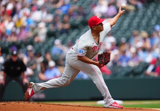Suárez outduels Márquez, Phillies beat Rockies 2-0 to sweep 4-game series