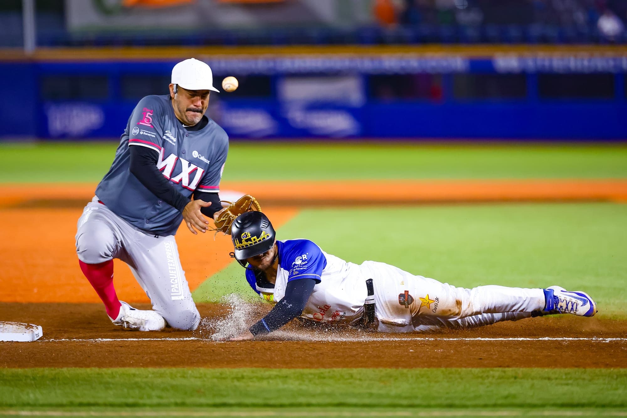 1022026 LMP Charros MXL Play at 3rd
