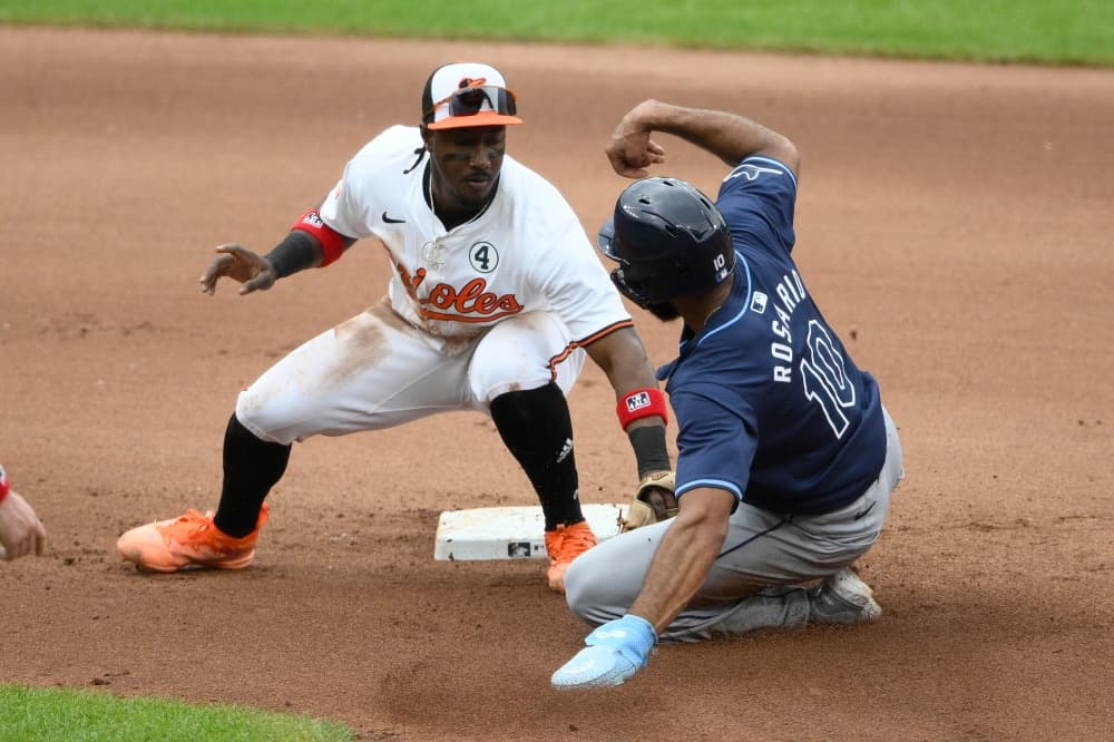 Baltimore’s Mateo enters concussion protocol after being hit by teammate’s bat at on-deck circle