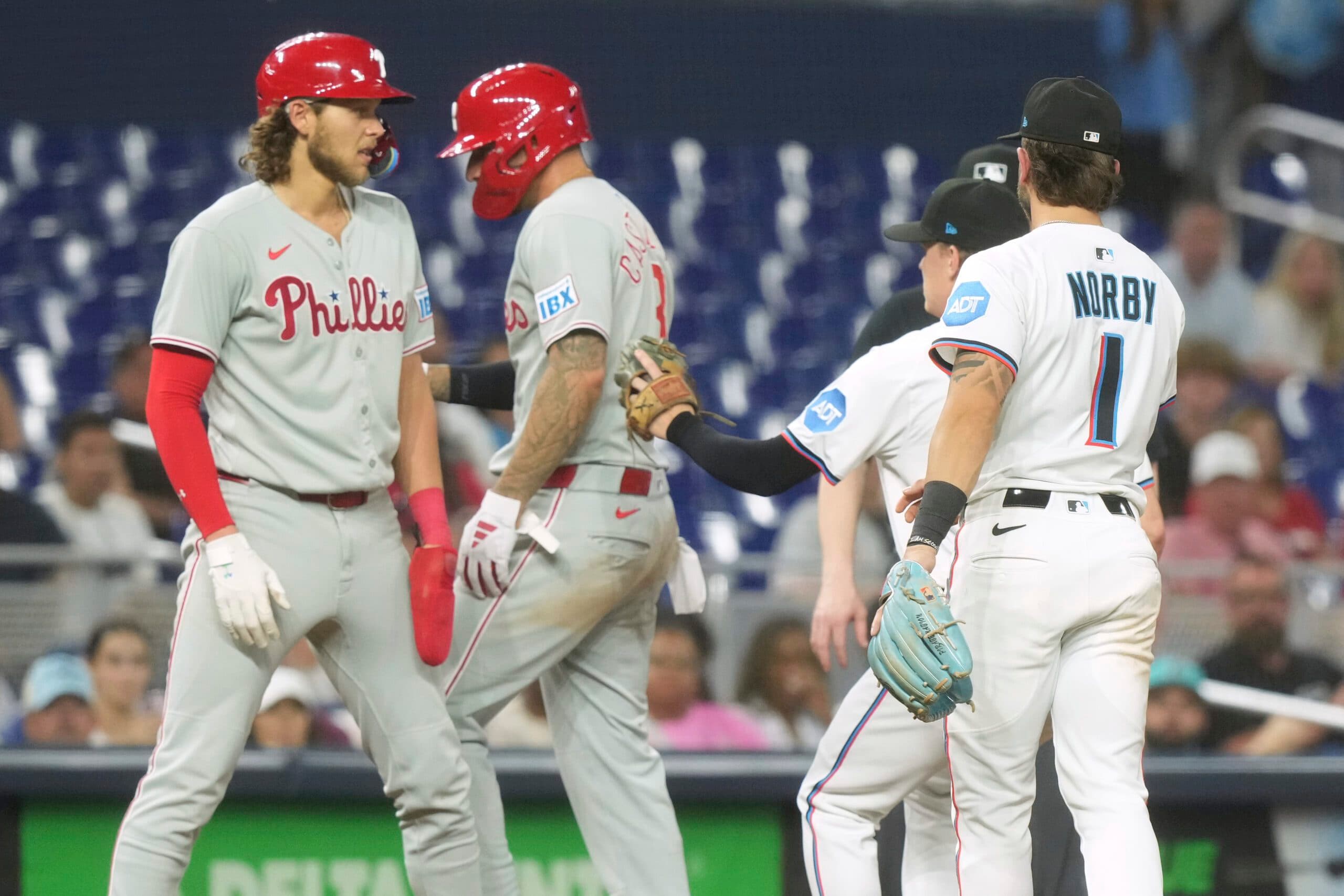 Nick Castellanos returns to Phillies lineup after benching and makes game-sealing catch vs Marlins