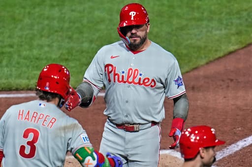 Kyle Schwarber is on a heater. So are the Phillies. It’s not a coincidence