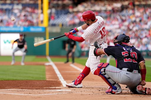 Schwarber’s 3-run homer paces Phillies to 4th straight win, 7-2 over Nationals