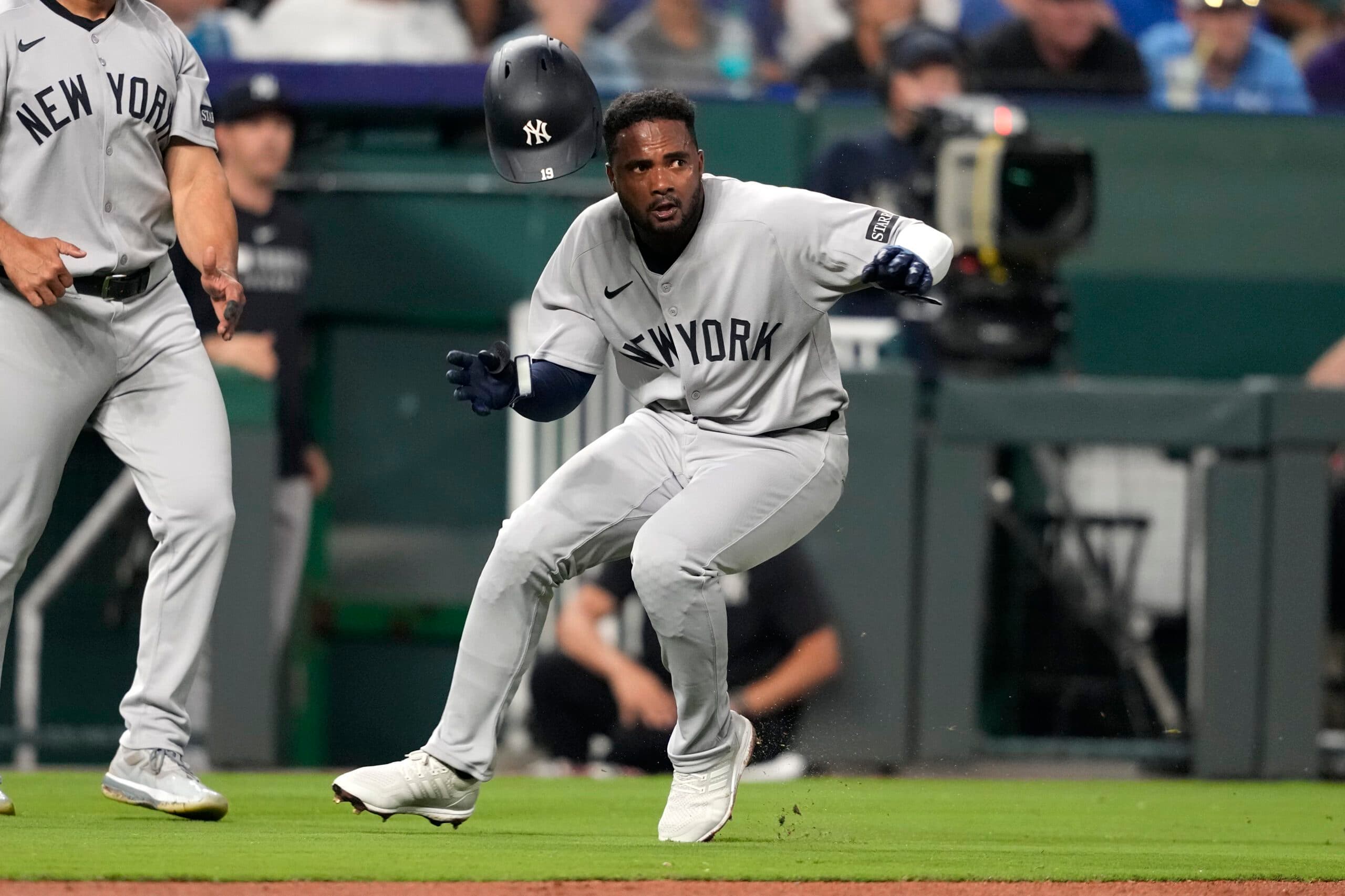 LIDOM: Jose Reyes Joins Gigantes As Ambassador; Pablo Reyes Headed to Cibao