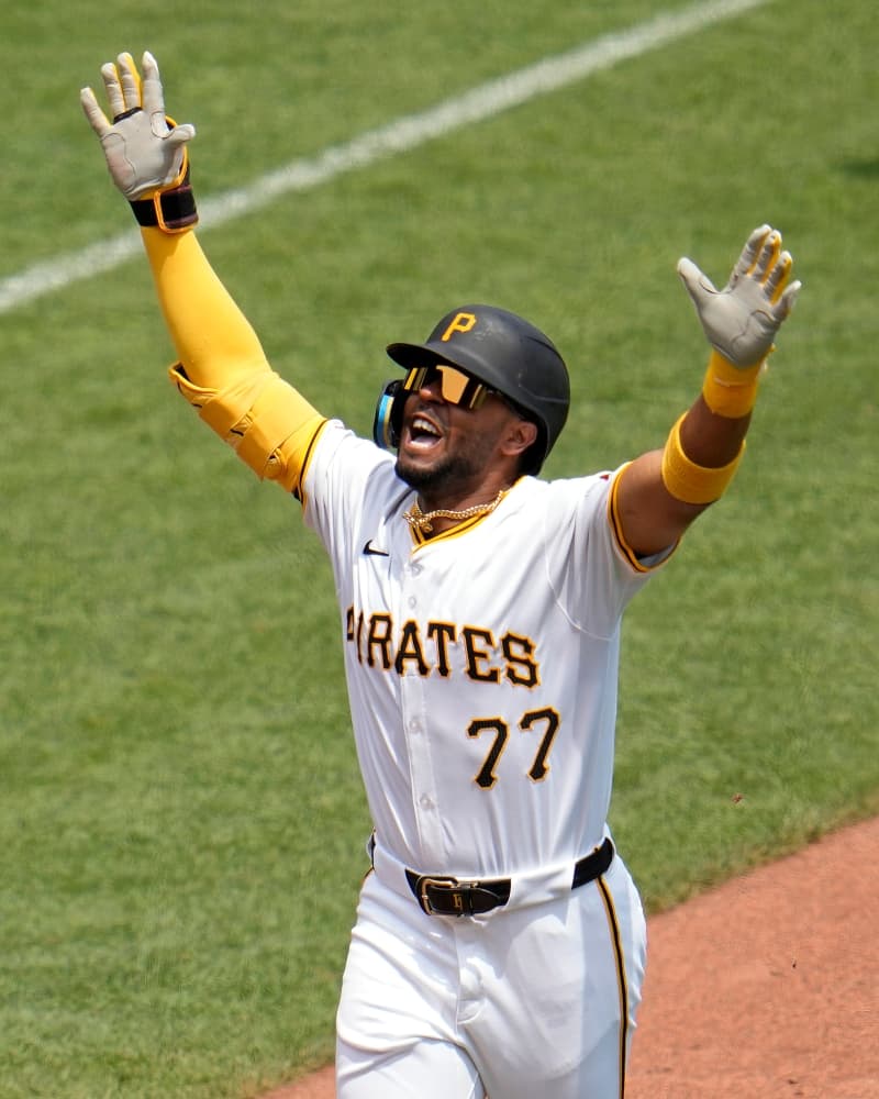 Pirates defeat Mets