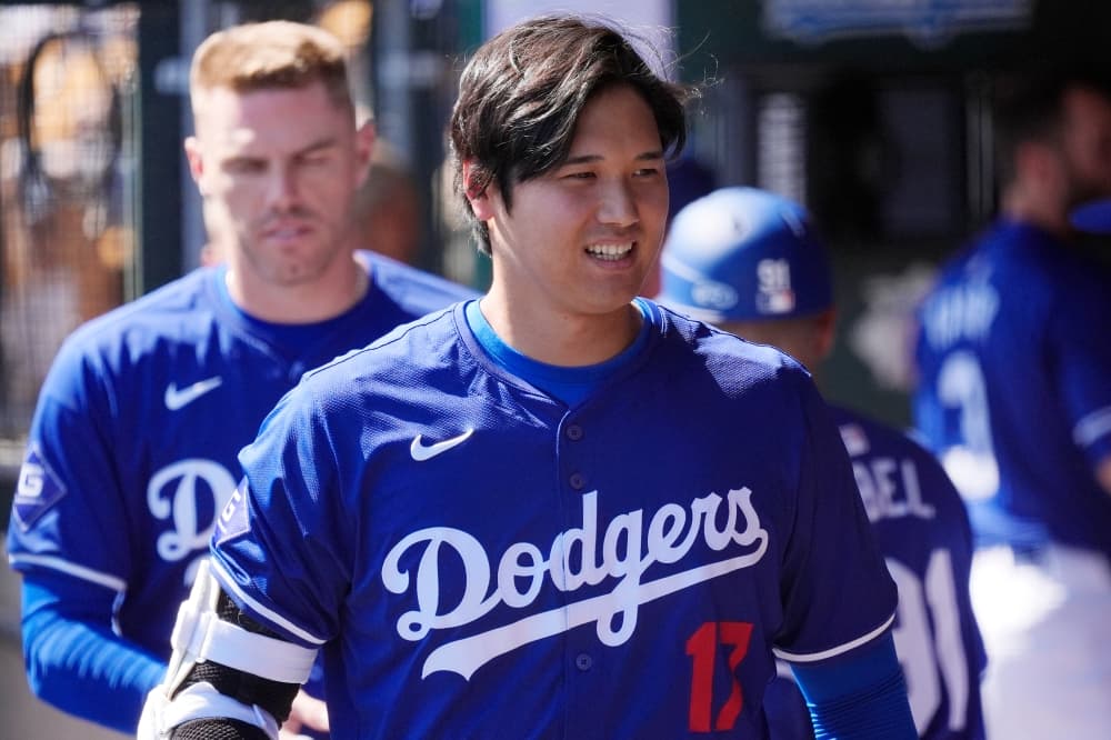 Shohei Ohtani shares a photo of his new wife on social media. She’s a former pro basketball player