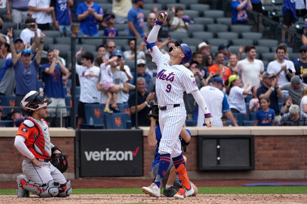 It’s time to dole out a few unconventional midseason baseball awards