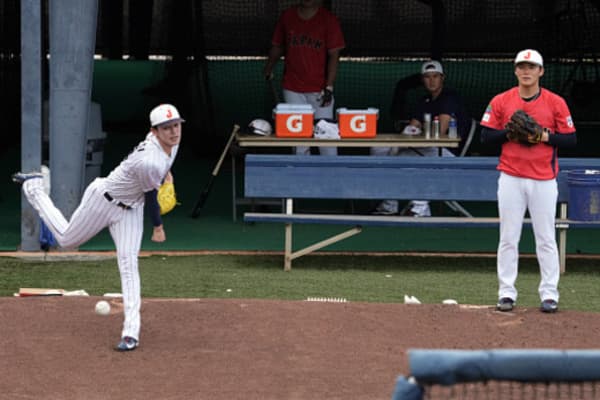 Japanese Pitching Sensations Yamamoto, Sasaki Square Off In NPB Pitcher’s Duel