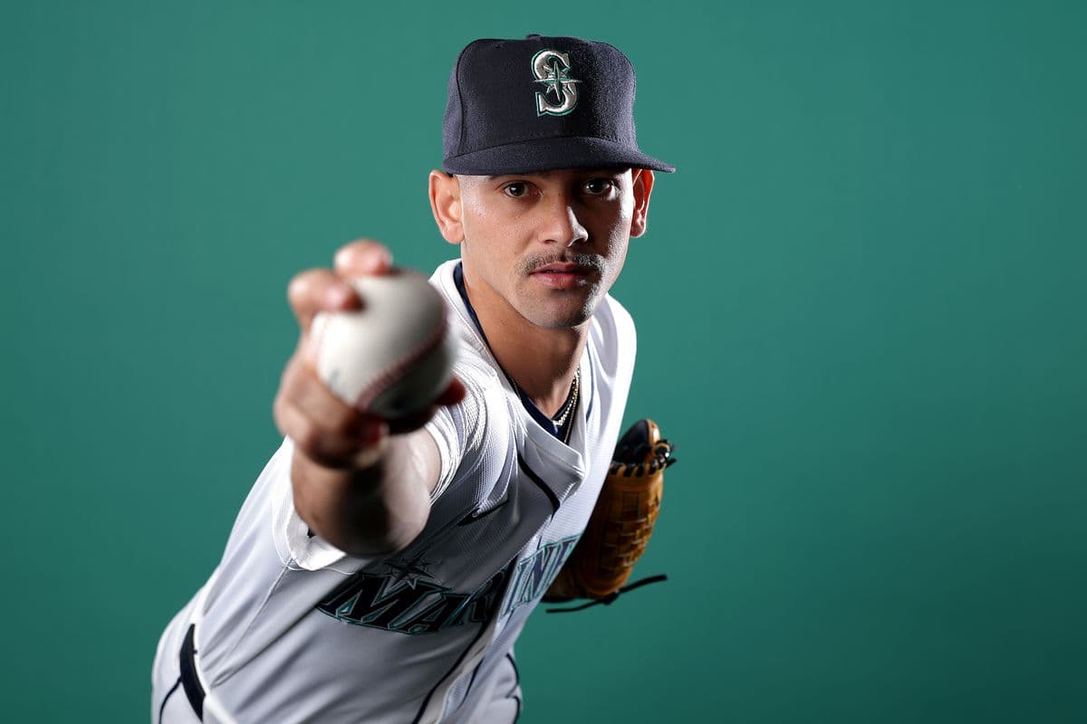 Seattle Mariners Promote Blas Castano