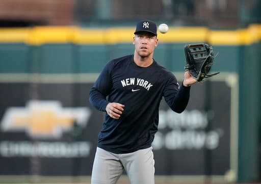 Aaron Judge is back in right field for Yankees for first time since late July