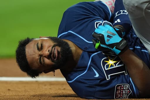 Pirates acquire former top prospect Robert Hassell III from the Nationals