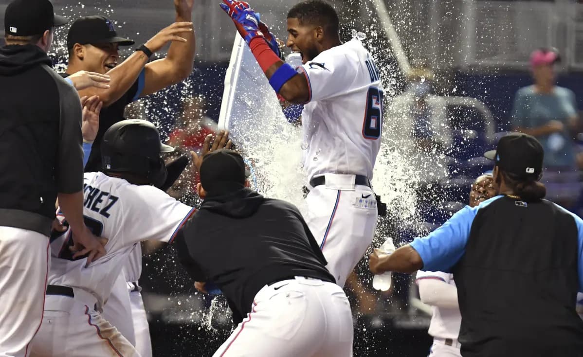 Samsung Lions Tie Series with KIA Tigers at 1