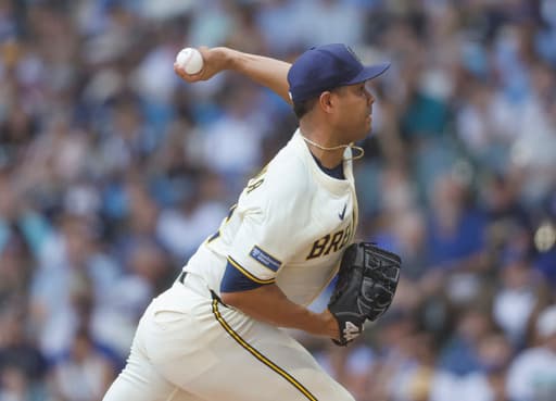 Chourio drives in winning run in 10th as Brewers win 3-2 and hand Dodgers their 6th straight loss