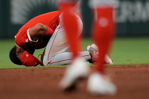Angels place rookie second baseman Christian Moore on the injured list with a sprained left thumb
