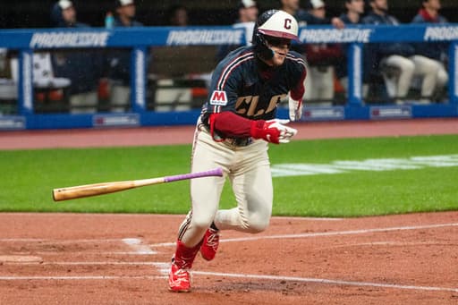Travis Bazzana hits his first major league homer in the Guardians’ 6-4 win over the Twins