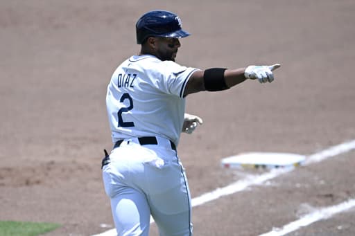 Yandy Díaz powers Rays past Marlins 3-2; Rasmussen’s streak of 23 scoreless innings halted in 1st