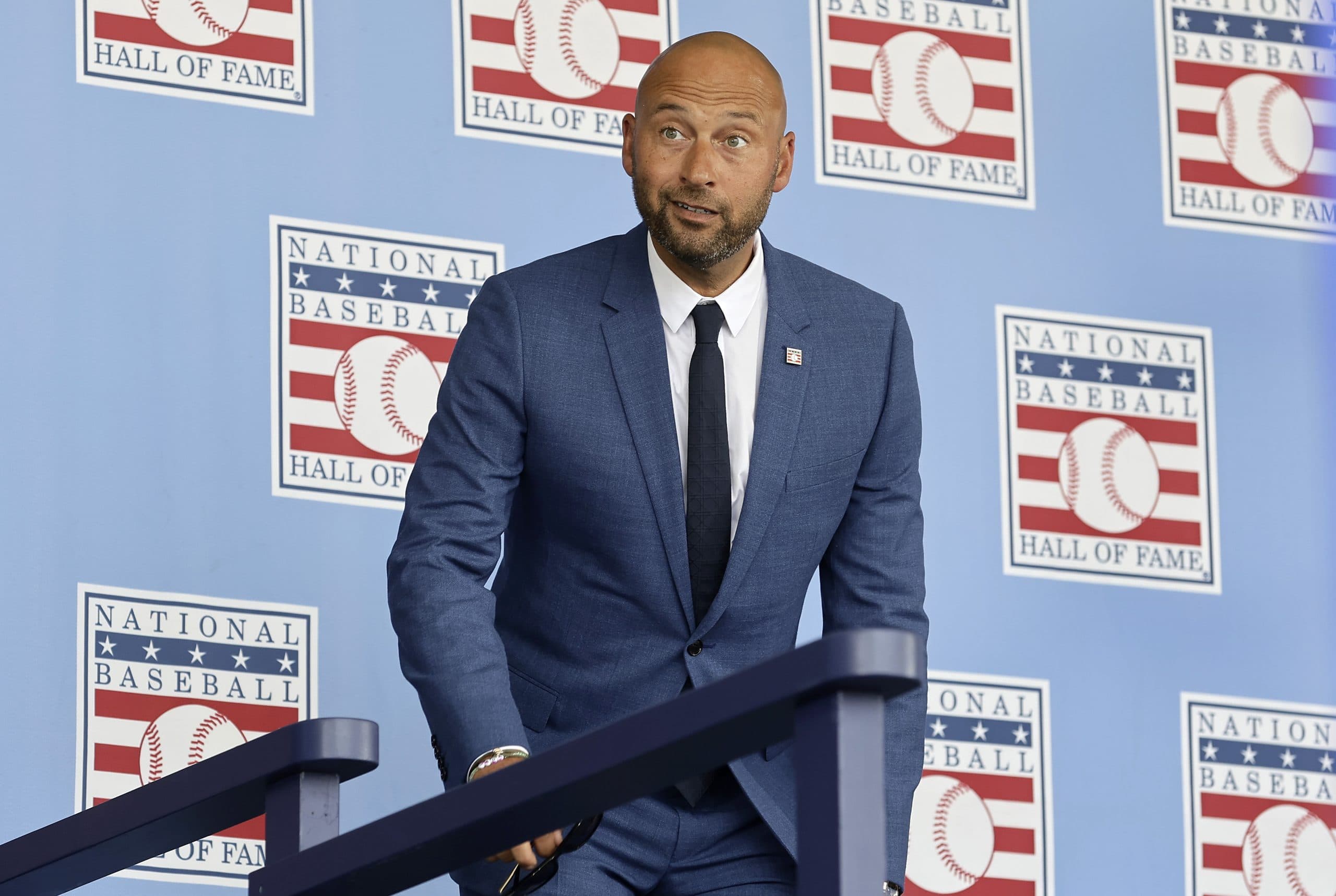 This Date in Baseball – Derek Jeter Gets His 2,674th Hit As a SS, Most All-Time for That Position
