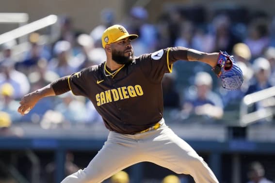 KBO Roundup: Bears and Tigers Clinch Playoff Berth, Sam Hilliard Hits 40th Blast of 2026