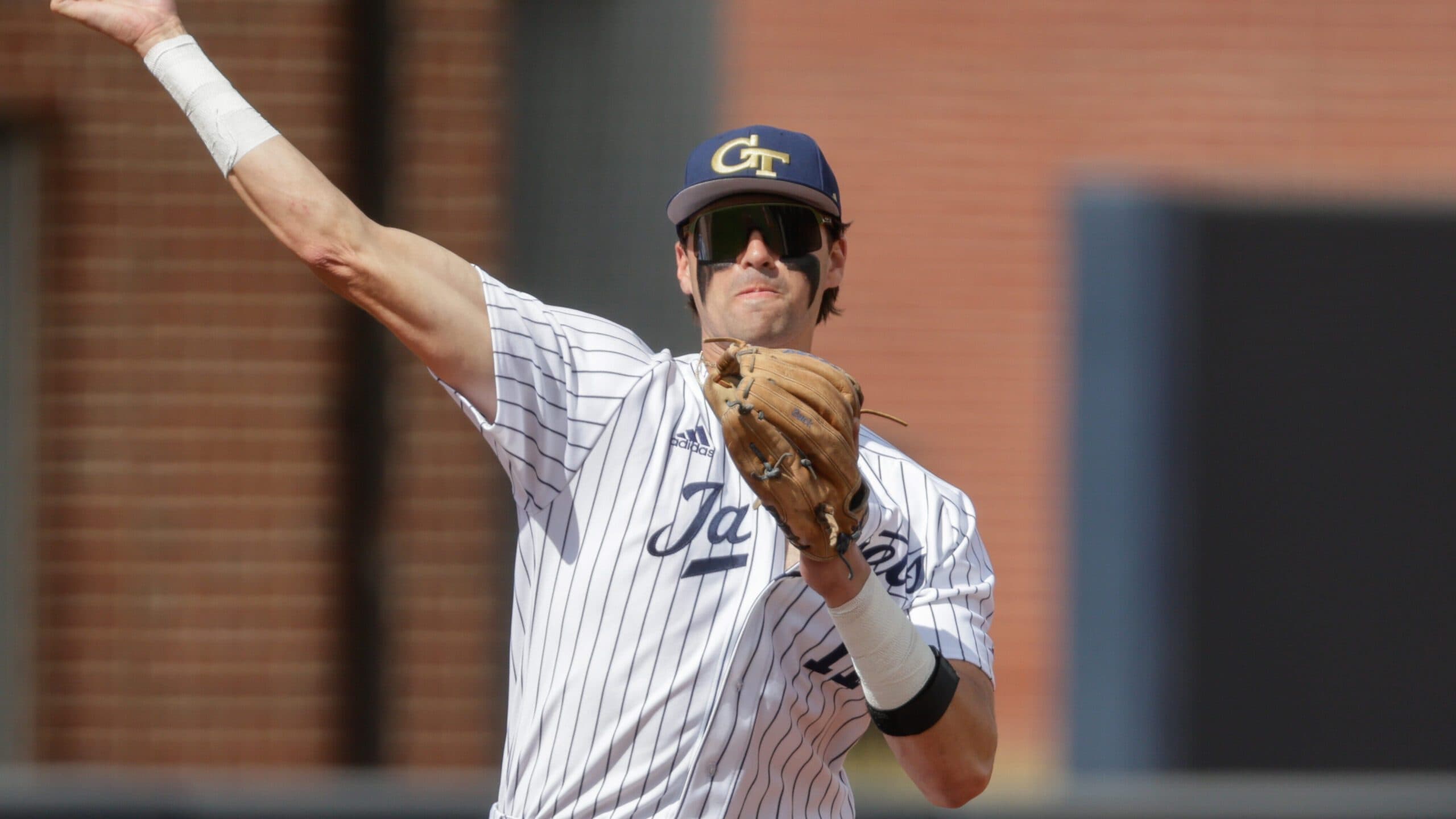 Georgia Tech dominates Miami 9-3, Ryan Zuckerman with two home runs