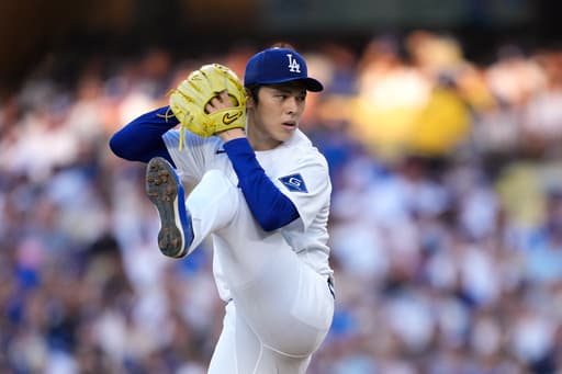 Mookie Betts delivers a clutch 2-strike hit in the eighth as Dodgers beat Rockies 4-3
