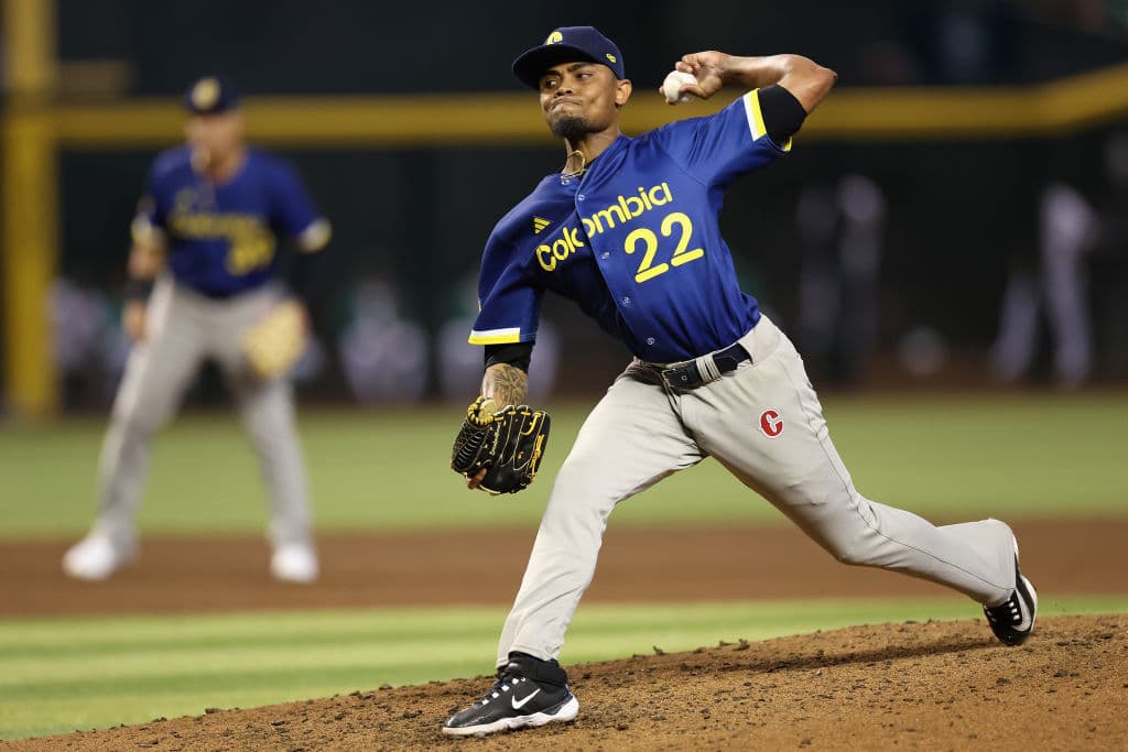 LMB: Veteran Lefty Almeida Signs With Leones de Yucatan