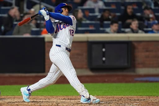 Lindor hits 2 more homers and the Mets hang on to beat the Phillies 5-4