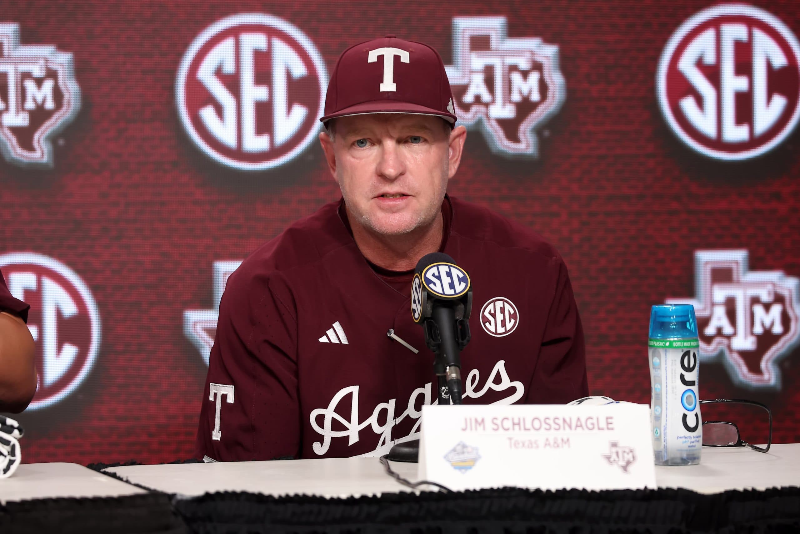 Jim Schlossnagle Leaves Texas A&M For Texas