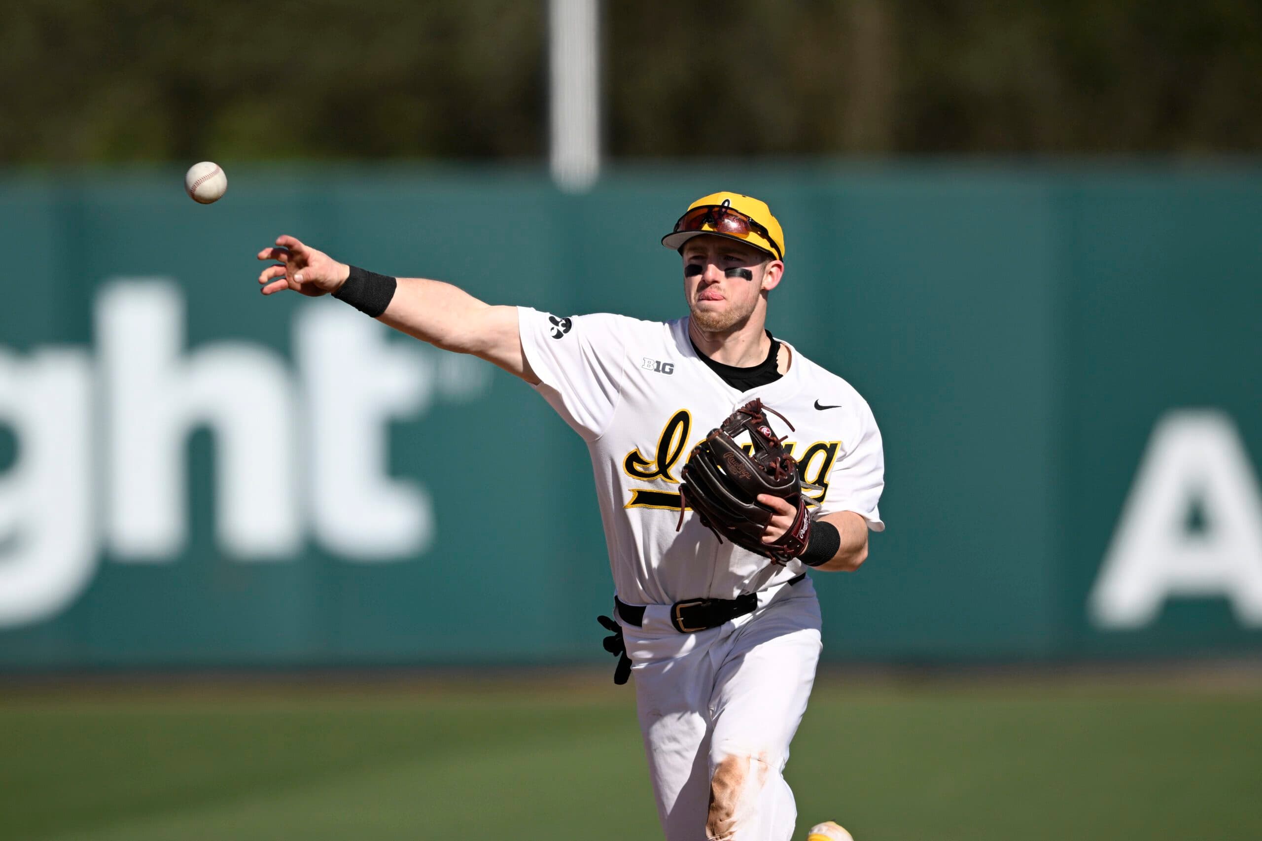 Iowa Hawkeyes to Host Missouri Tigers in Fall Exhibition Game