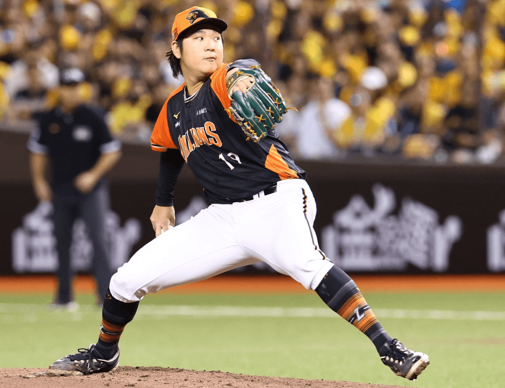 Taiwanese Star Ruei-Yang Gu Lin off to Strong Start in NPB