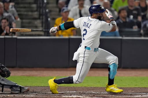 Yandy Diaz has career-best 5-hit game to help Rays compete series sweep of the Mariners