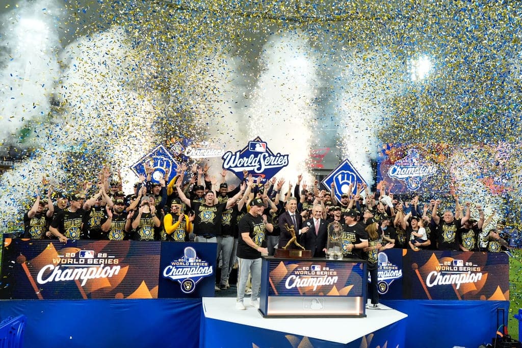 Brewers Win 2026 WS AP26302205654679