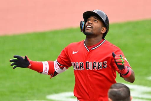Chase DeLauter’s bases-loaded triple helps Guardians rally for 8-5 victory over Astros