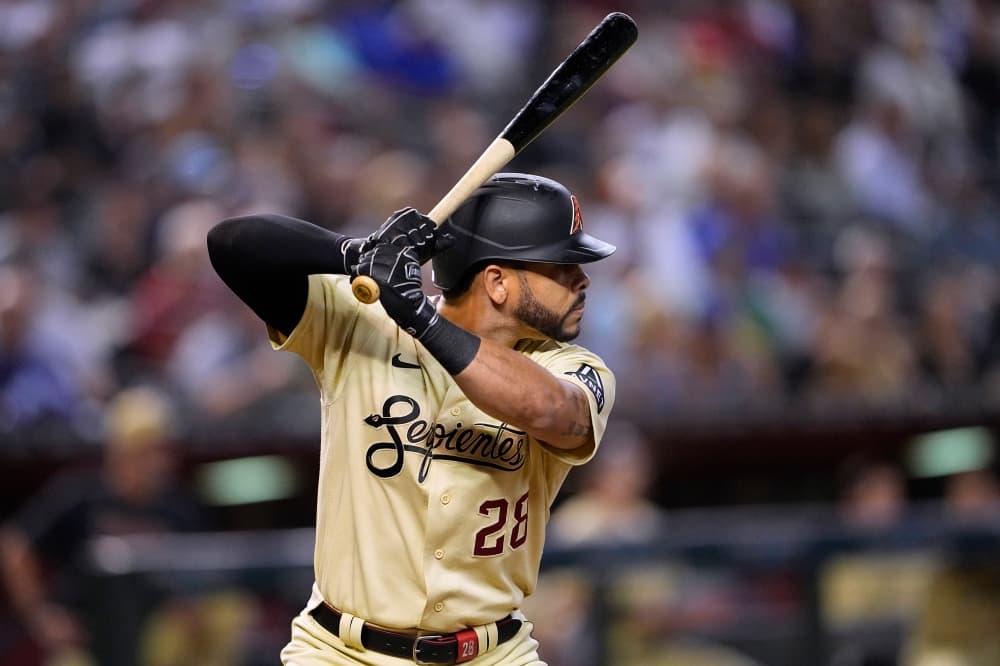 Outfielder Tommy Pham finalizes minor league deal with slumping White Sox