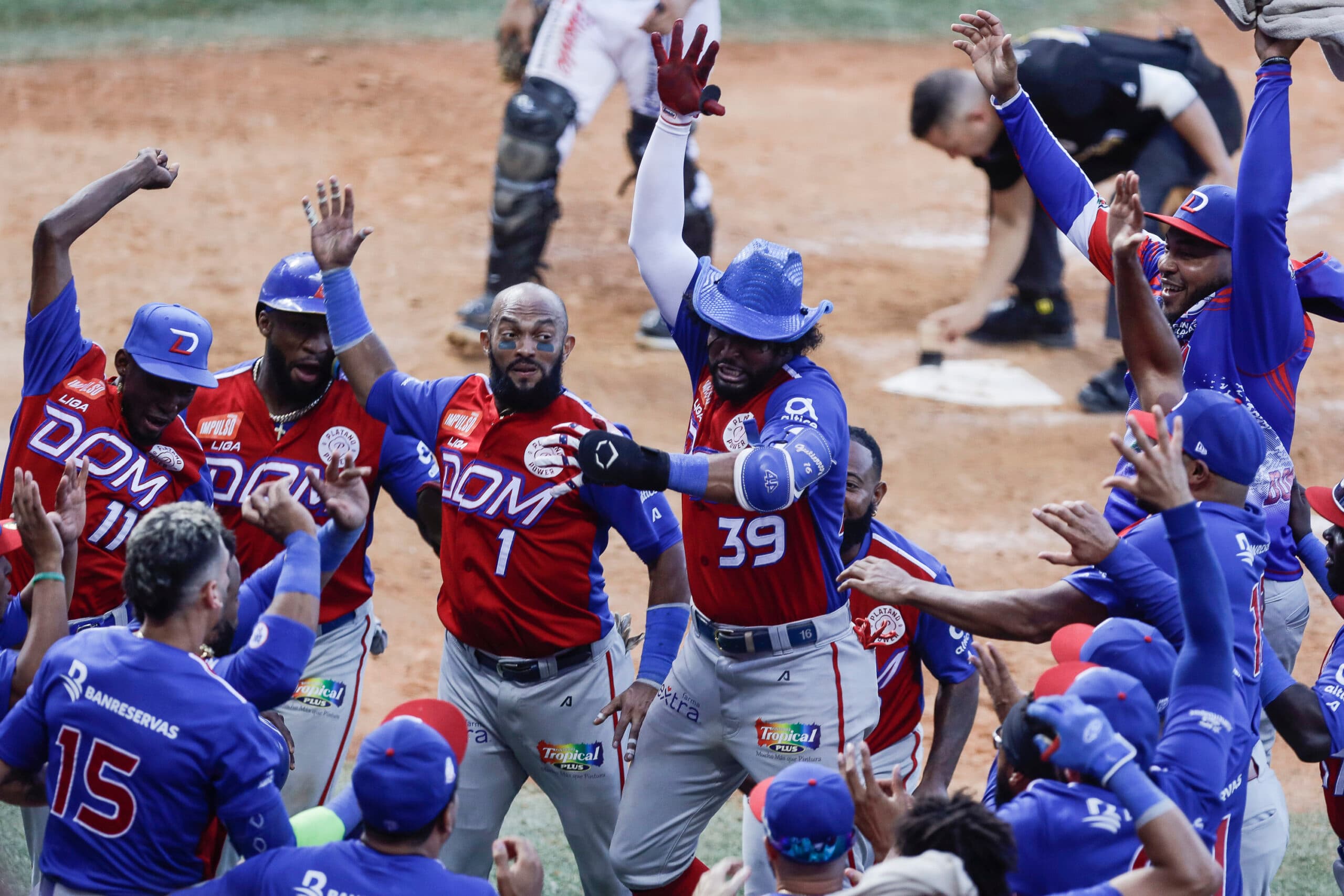 Caribbean Series: Dominican Republic Says Adios to Mexico With 8-3 Win