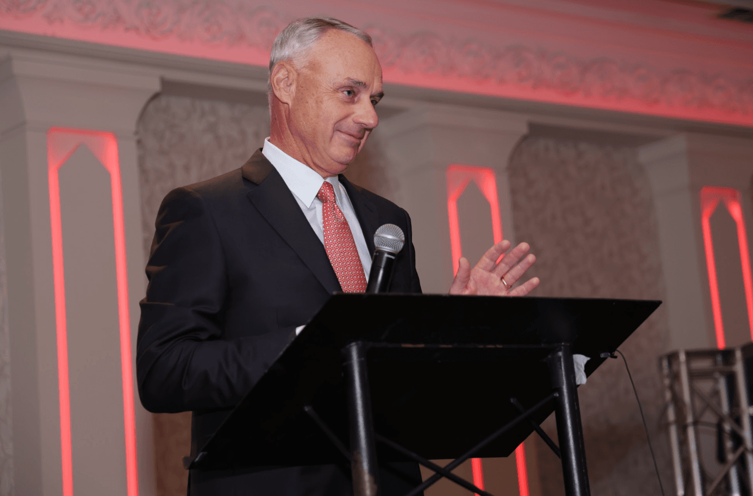 Manfred: Don’t Lose Any Sleep Over the Golden At-Bat Rule