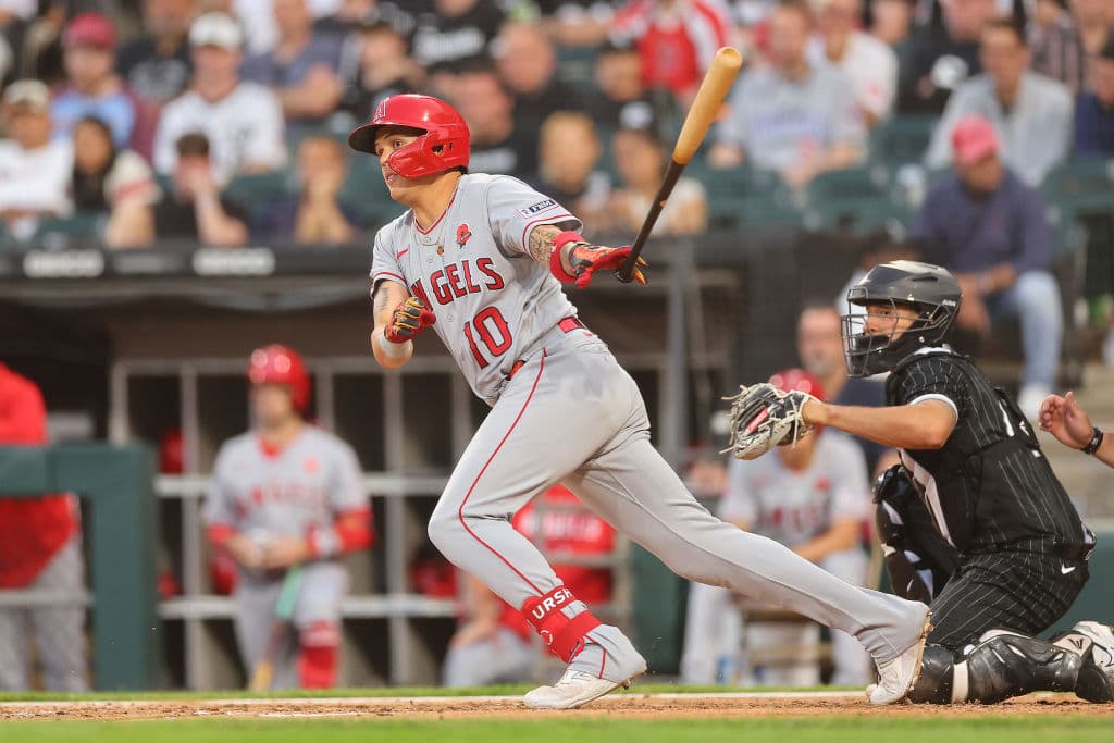 Gio Urshela signs with Caimanes de Barranquilla  in Colombian Winter League
