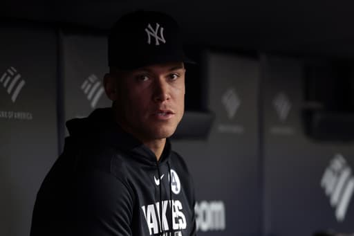 Yankees star Aaron Judge sidelined indefinitely with a rib stress fracture