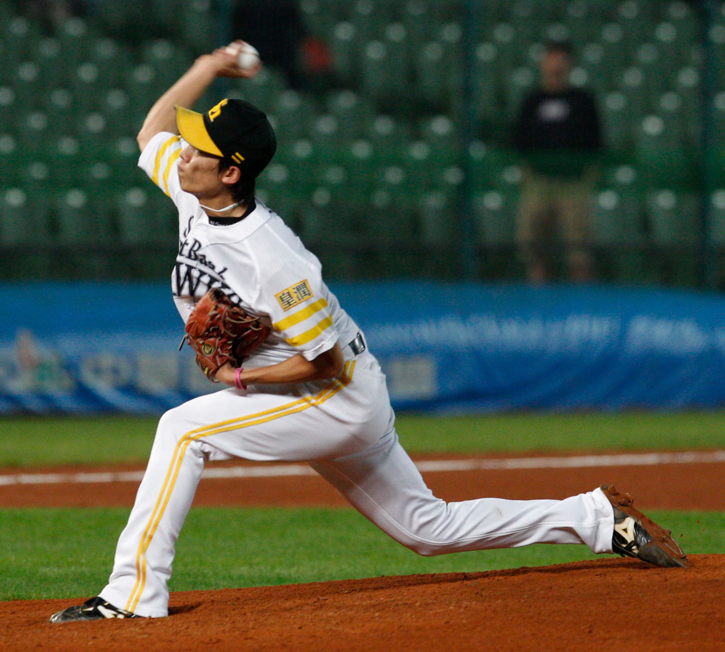 NPB: Orix Buffaloes Trade for Pitcher Sho Iwasaki