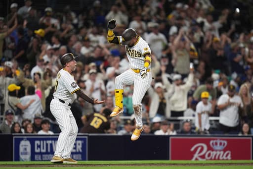 Díaz’s walk-off single lifts the Padres to a wild 7-6 win against the Mets