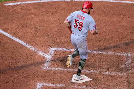 Martínez hits go-ahead, two-run homer, and Guardians beat Reds 7-4