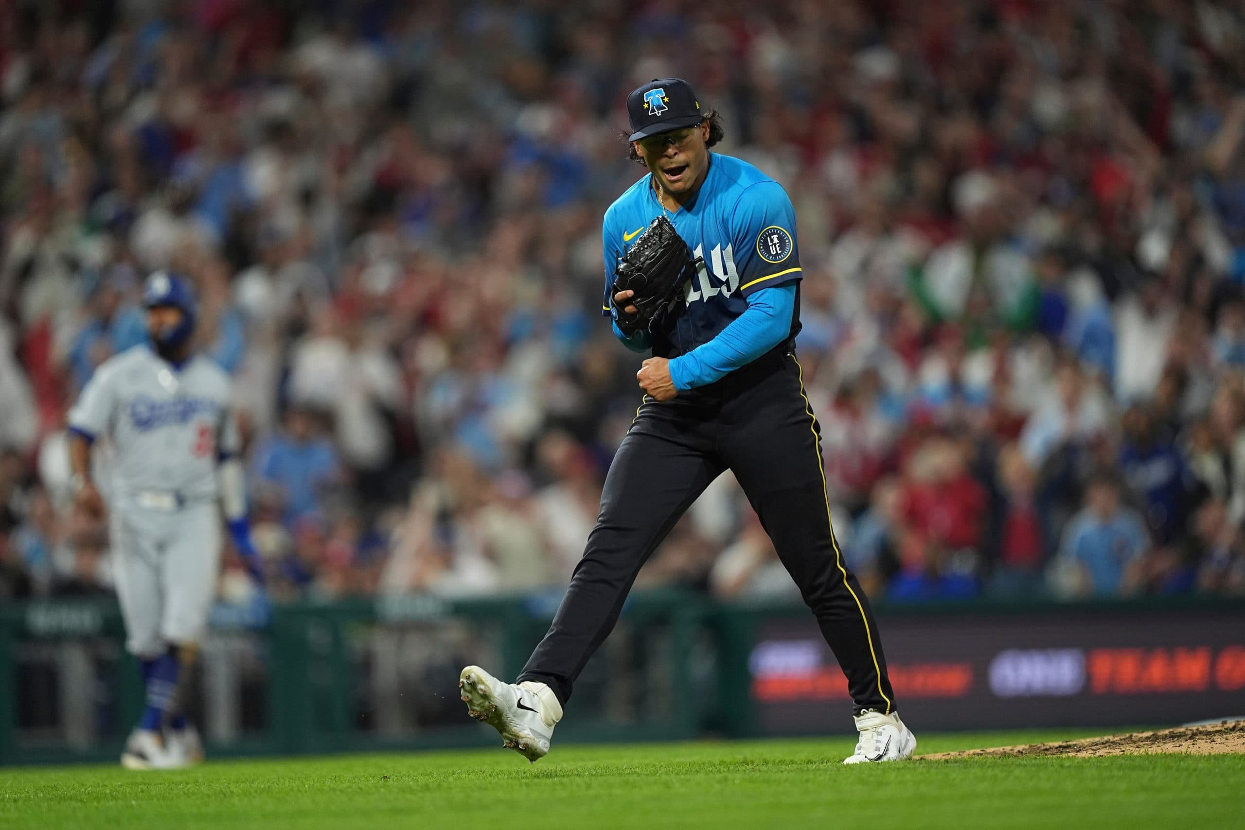Chicago Cubs’ Shota Imanaga and Philadelphia Phillies’ Jesús Luzardo Hand San Diego Padres and Los Angeles Dodgers First Losses of 2025 Season