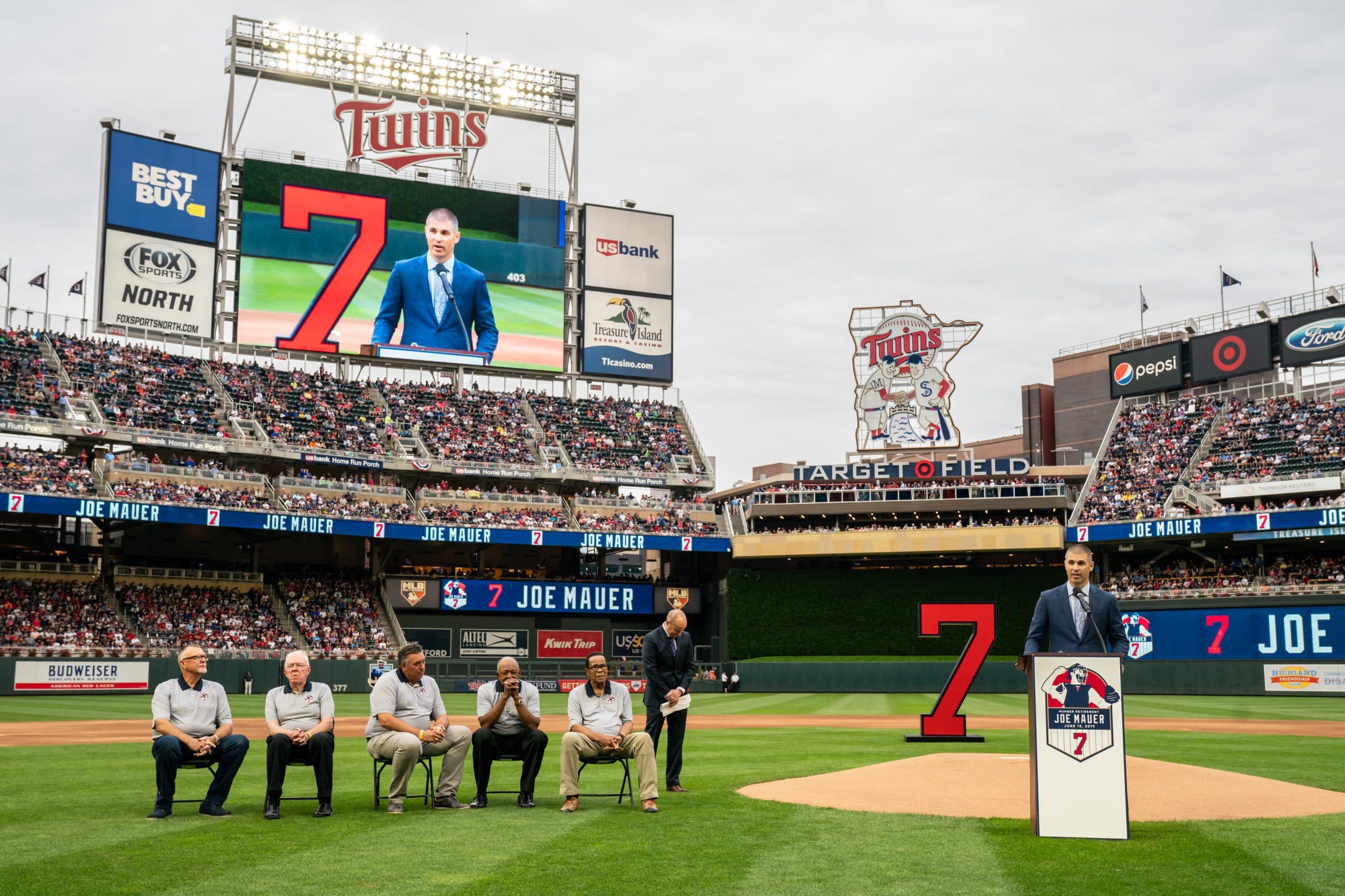EXCLUSIVE: Longtime Minnesota Twins Scout Reflects on Mauer, Prior Draft Decision