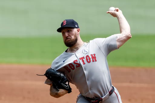 Story knocks in 3 runs and Crochet strikes out 12 in 7 innings to lead Red Sox past Braves 3-1