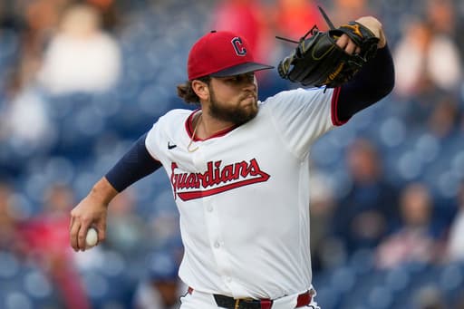 Guardians pitcher Slade Cecconi has no-hit bid ended by leadoff single in 8th, Guardians lead 10-0