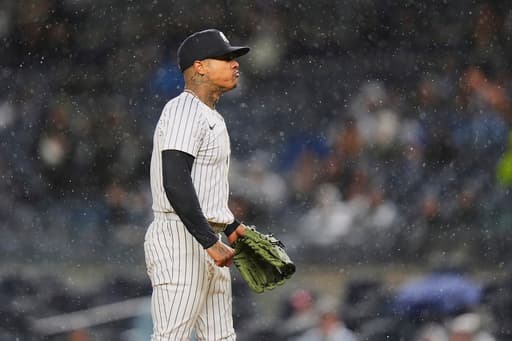 Marcus Stroman goes to hospital for tests on knee after getting chased in 5-run first inning