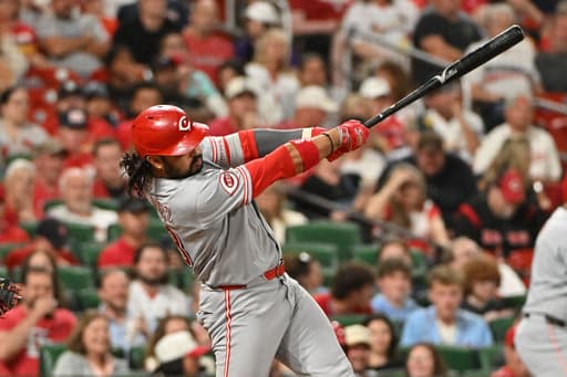 Eugenio Suárez, Rhett Lowder help power the Reds to a 4-2 victory over the Cardinals