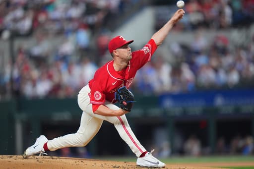 Gore tosses 6 1/3 shutout innings, Rangers hit 3 homers in 9-1 win over Royals