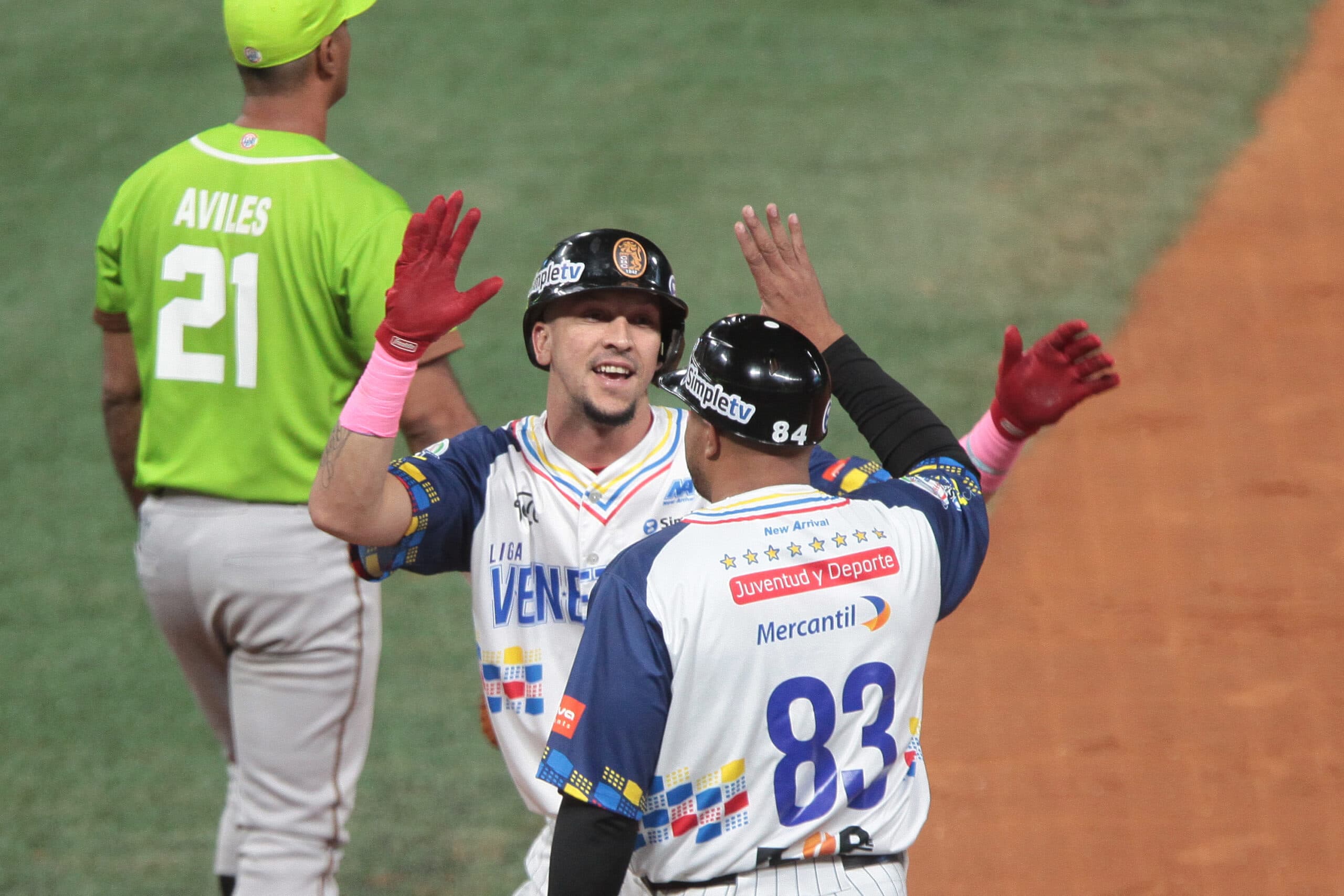 Venezuela Sets Caribbean Series Record with 25 Hits in Win Vs. Cuba